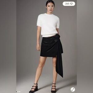 NWT Avec Les Filles Rich Soft Black Velvet Rosette Draped Mini Skirt, Size XS